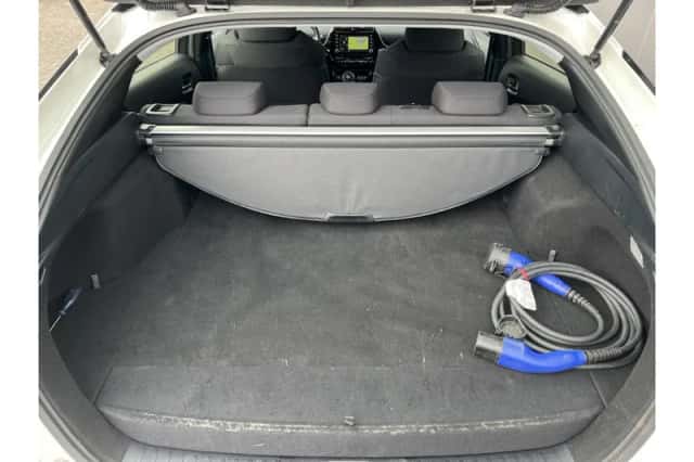 Toyota Prius (2019) thumbnail 4