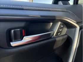 Toyota RAV4 (2023) thumbnail 11