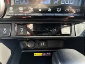 Toyota RAV4 (2023) thumbnail 24