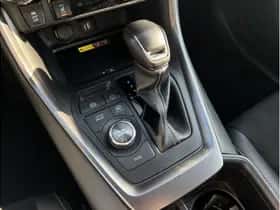Toyota RAV4 (2023) thumbnail 25