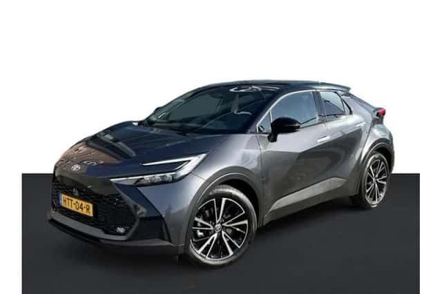 Toyota C-HR (2025) thumbnail 1