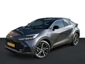 Toyota C-HR (2025) thumbnail 1