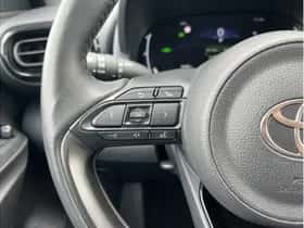 Toyota Yaris (2025) thumbnail 12