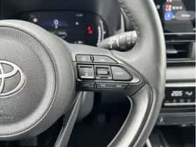 Toyota Yaris (2025) thumbnail 13