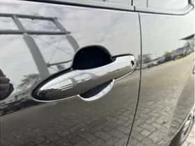 Toyota Yaris (2025) thumbnail 24