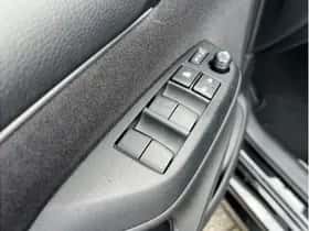 Toyota Yaris (2025) thumbnail 7