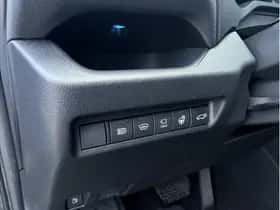 Toyota RAV4 (2022) thumbnail 14