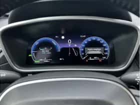Toyota Corolla (2023) thumbnail 16