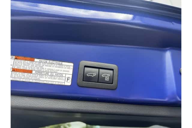 Toyota Corolla (2025) thumbnail 5