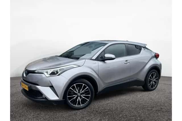 Toyota C-HR (2017) thumbnail 1