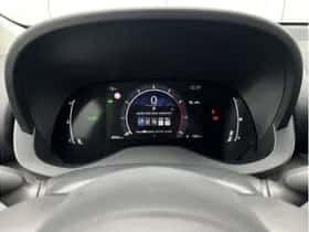 Toyota Yaris (2025) thumbnail 14