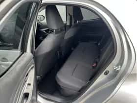Toyota Yaris (2025) thumbnail 5