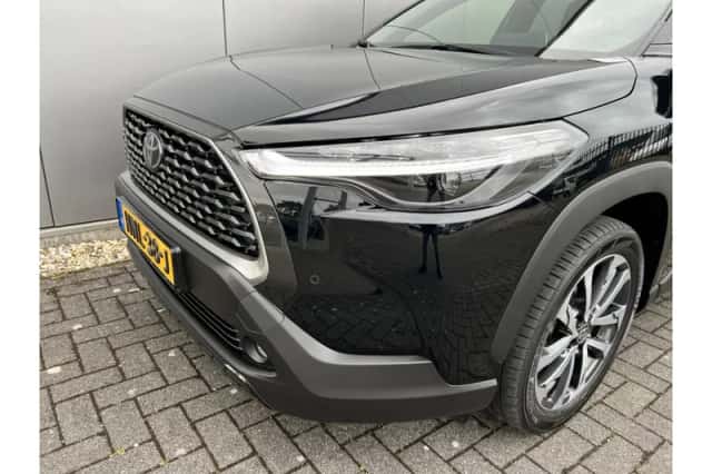 Toyota Corolla (2024) thumbnail 4
