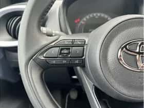 Toyota Aygo X (2025) thumbnail 13