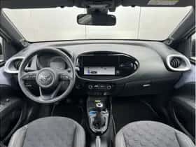Toyota Aygo X (2025) thumbnail 3