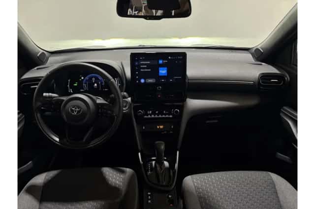 Toyota Yaris Cross (2025) thumbnail 3