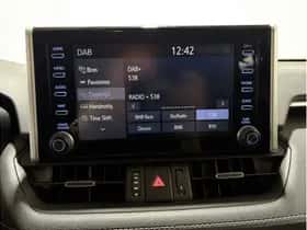Toyota RAV4 (2021) thumbnail 24