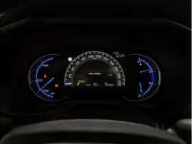 Toyota RAV4 (2021) thumbnail 4