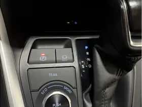 Toyota RAV4 (2021) thumbnail 32
