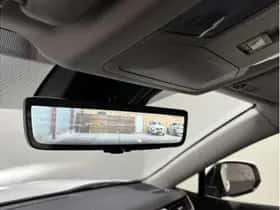Toyota RAV4 (2021) thumbnail 38