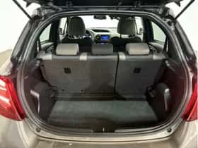 Toyota Yaris (2016) thumbnail 37