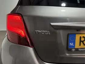 Toyota Yaris (2016) thumbnail 10