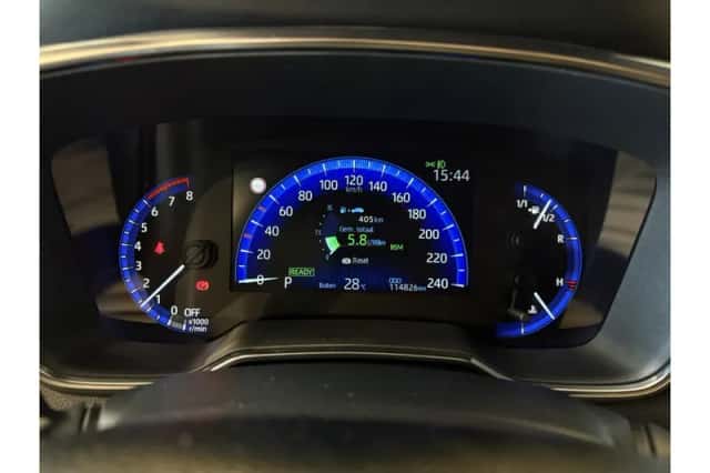 Toyota Corolla (2019) thumbnail 4