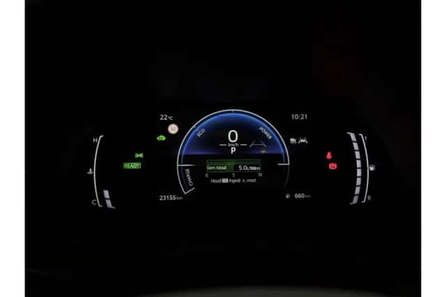 Toyota Yaris (2025) thumbnail 4