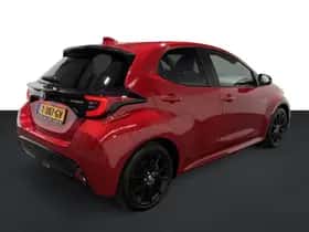 Toyota Yaris (2023) thumbnail 2