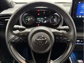 Toyota Yaris (2023) thumbnail 19