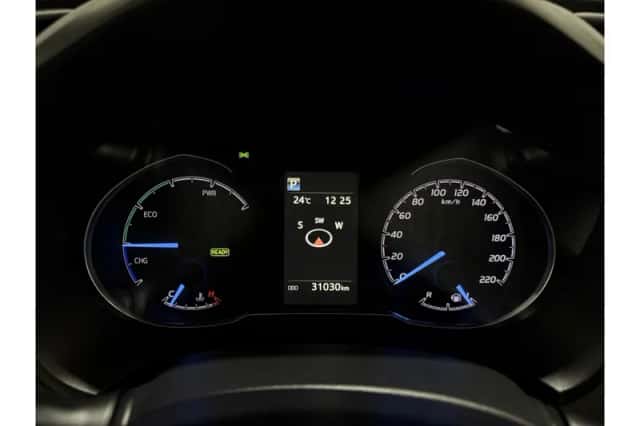 Toyota Yaris (2018) thumbnail 4