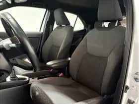 Toyota Yaris Cross (2022) thumbnail 16