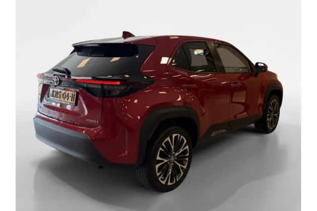 Toyota Yaris Cross (2022) thumbnail 2