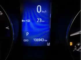 Toyota C-HR (2019) thumbnail 17