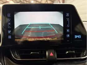 Toyota C-HR (2019) thumbnail 26