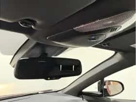 Toyota C-HR (2019) thumbnail 32
