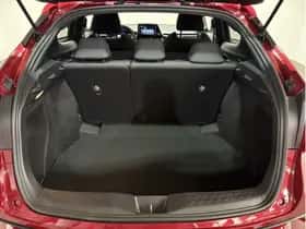 Toyota C-HR (2019) thumbnail 34