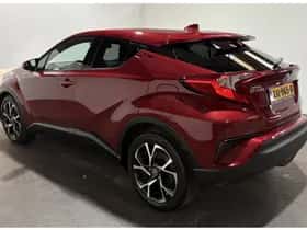 Toyota C-HR (2019) thumbnail 8