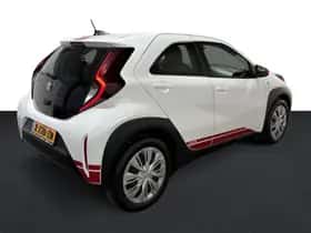 Toyota Aygo X (2024) thumbnail 2