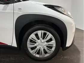 Toyota Aygo X (2024) thumbnail 11