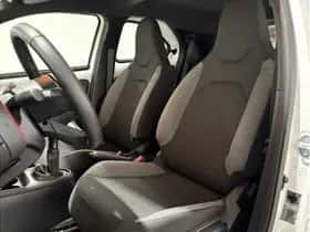 Toyota Aygo X (2024) thumbnail 14