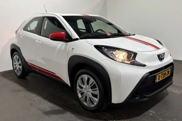 Toyota Aygo X (2024) thumbnail 6