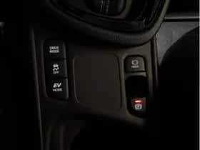 Toyota Yaris Cross (2024) thumbnail 31