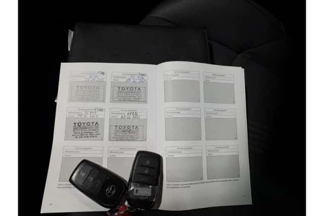 Toyota Yaris Cross (2022) thumbnail 4