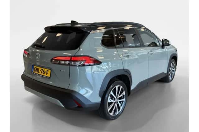 Toyota Corolla (2024) thumbnail 2