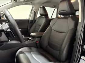 Toyota RAV4 (2021) thumbnail 17