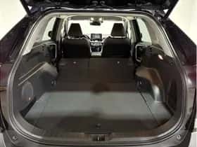 Toyota RAV4 (2021) thumbnail 45