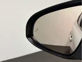 Toyota C-HR (2021) thumbnail 13