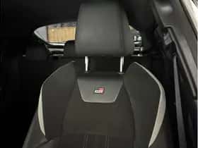 Toyota C-HR (2021) thumbnail 18