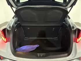 Toyota C-HR (2021) thumbnail 40